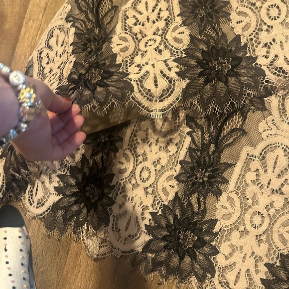 BCBG MAXAZRIA Azria Lynne Layered Floral Dress Wedding Formal Sz 6 Lace RARE​ - Picture 6 of 10